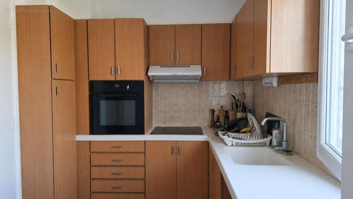À vendre – appartement t3 avec balcon, garage et cave à digne-les-bains - photo 3
