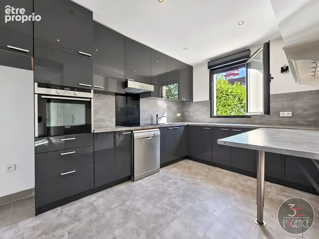 Maison 6 pièces 140 m² à vendre à Chennevieres-Sur-Marne (94430) - photo 5