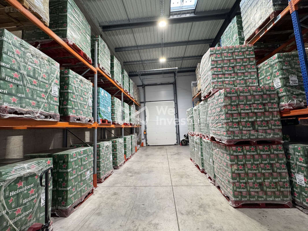 Commerce à VALERGUES