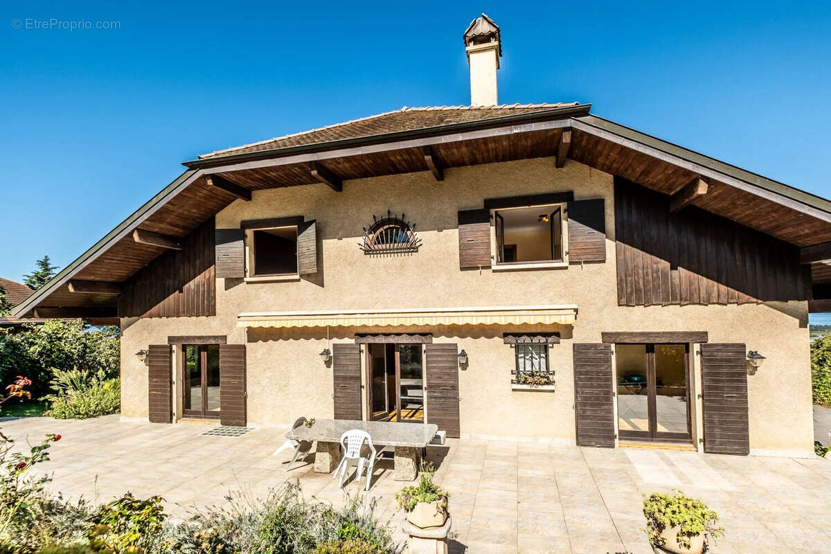 Maison 300 m² à Marin  - photo 3