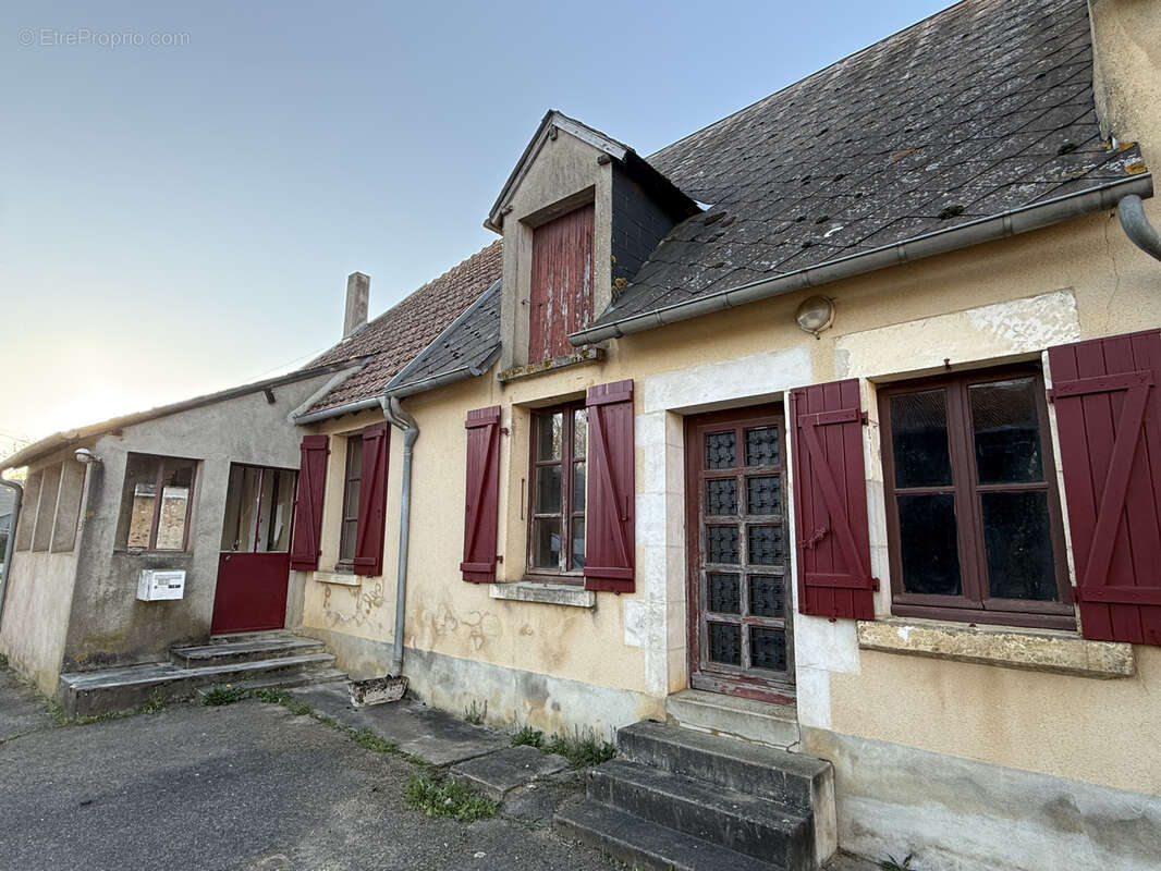 Maison à MENETOU-RATEL