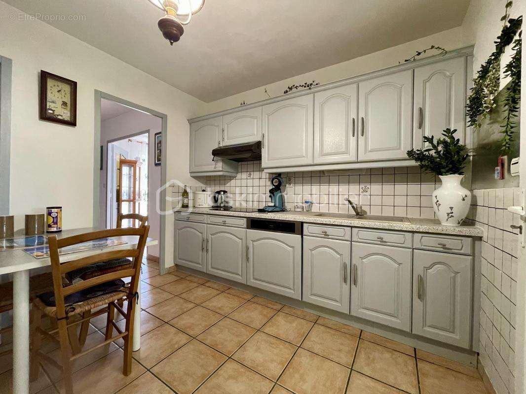 Maison à BONNAC-LA-COTE