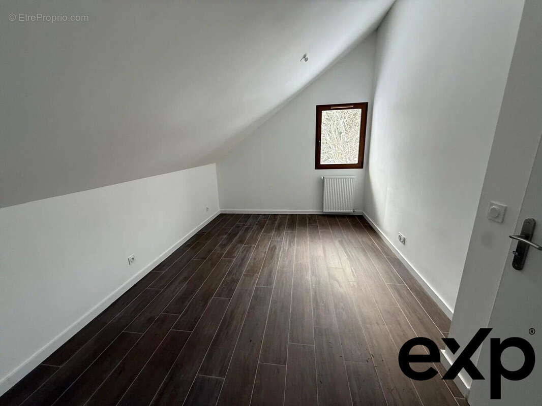 Maison à LES DESERTS