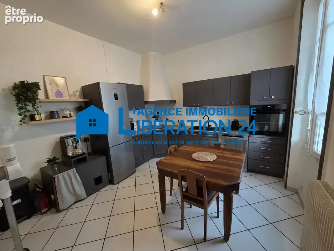 maison mitoyenne 95 m² sur 267m² - photo 3