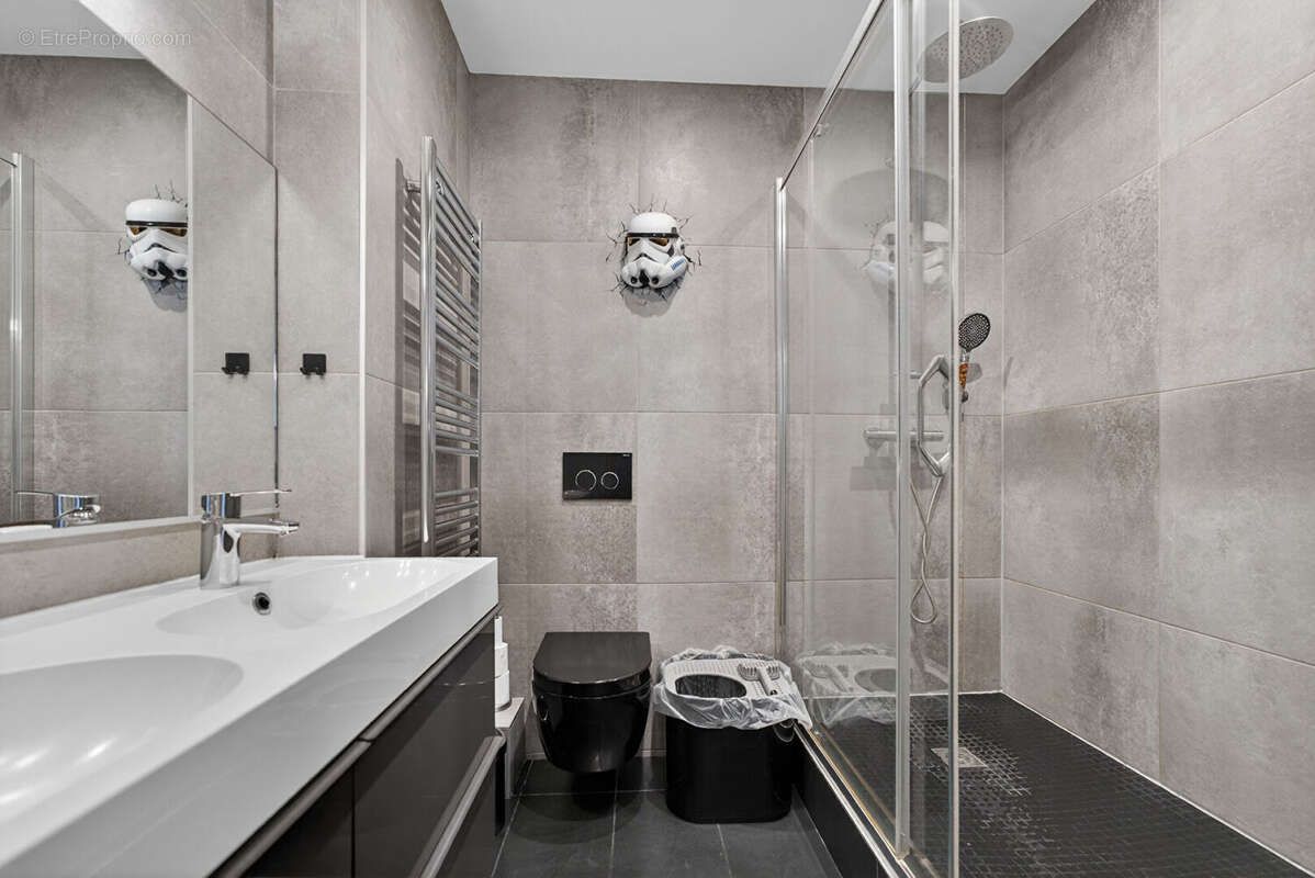 Appartement à PARIS-12E