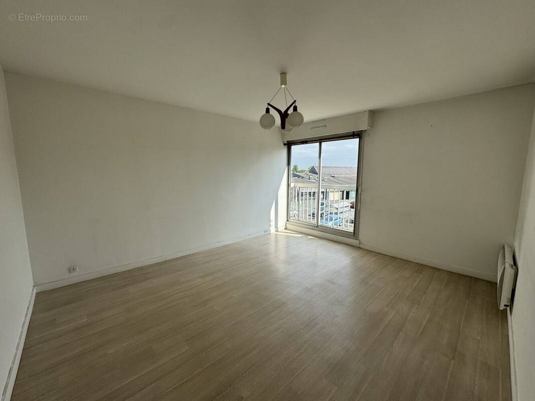 Appartement à SAINTES