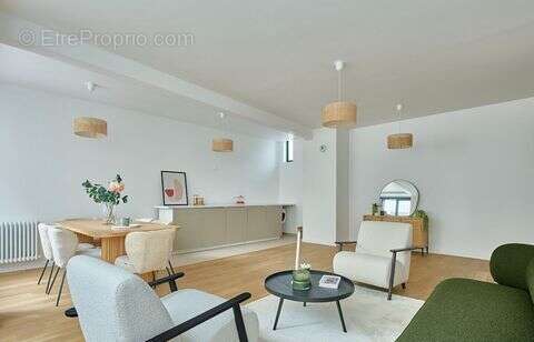 Appartement 98 m² à Paris-9e  - photo 3