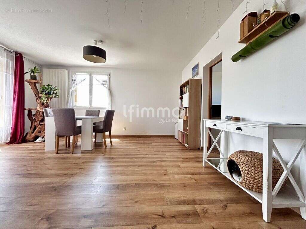 Appartement 66m2 avec balcon - photo 2
