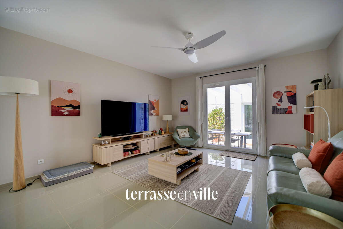 Saint cyr sur mer - villa plain pied t4 123m2 - dependance - proche village a pied - photo 13