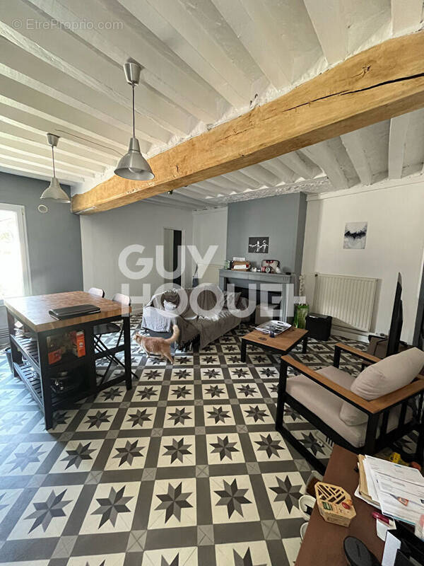 Appartement à COMPIEGNE