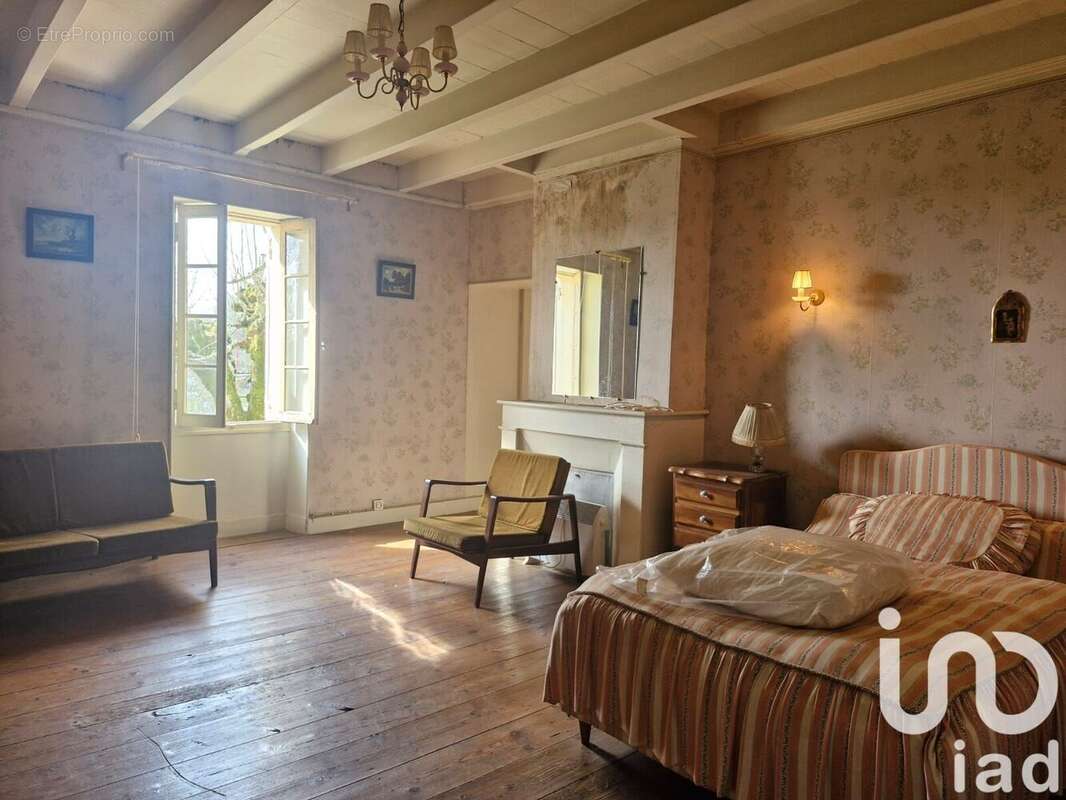 Photo 3 - Maison à LAMOTHE-MONTRAVEL