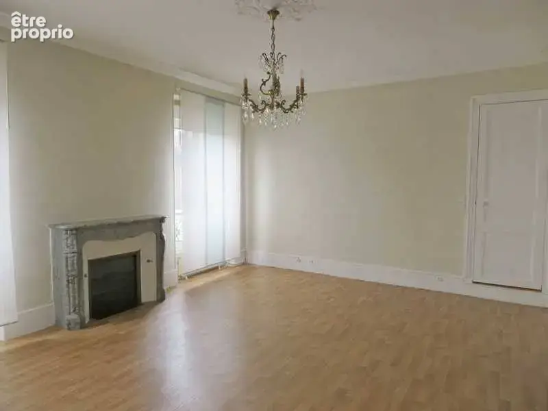 Appartement 4 pièces 106 m² à vendre à Gisors (27140) - photo 2