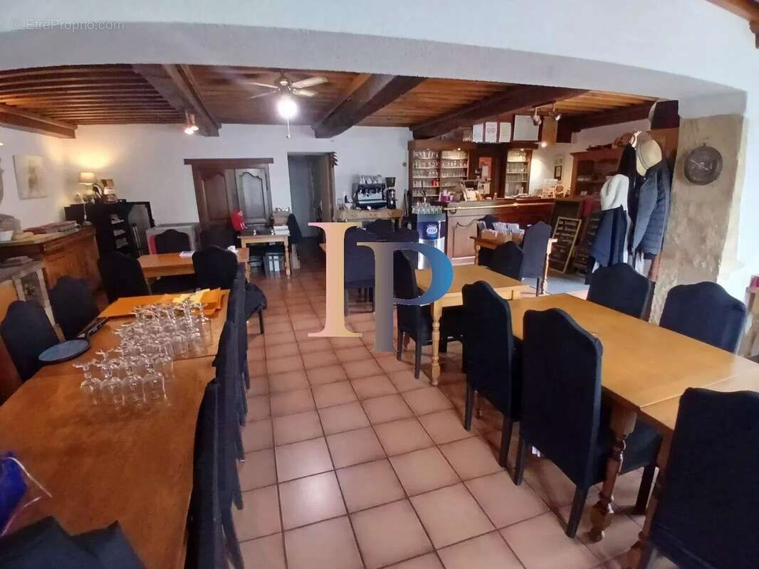 Commerce à ANZY-LE-DUC