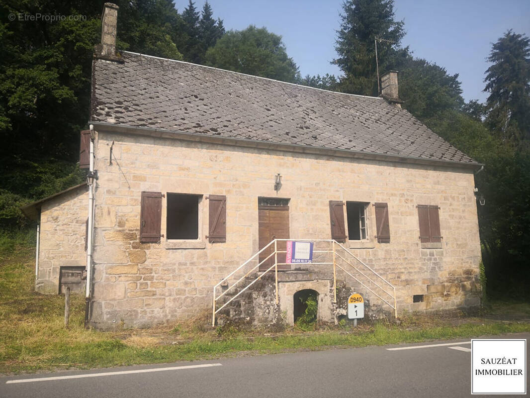 Maison à L'EGLISE-AUX-BOIS