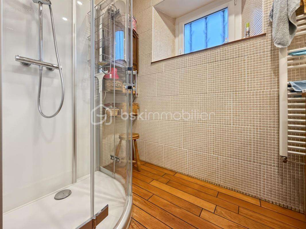 Maison à PLESSIS-SAINT-JEAN