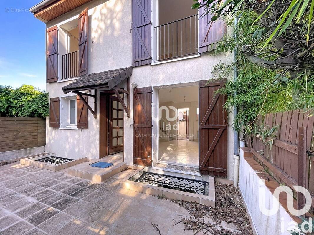 Photo 1 - Maison à SEVRES