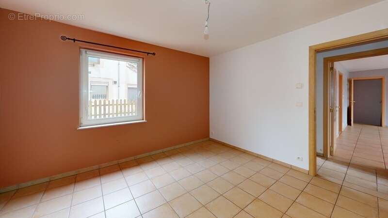 Maison à ECOUVIEZ