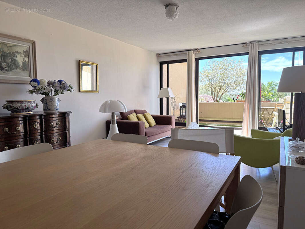 Appartement à LES ANGLES