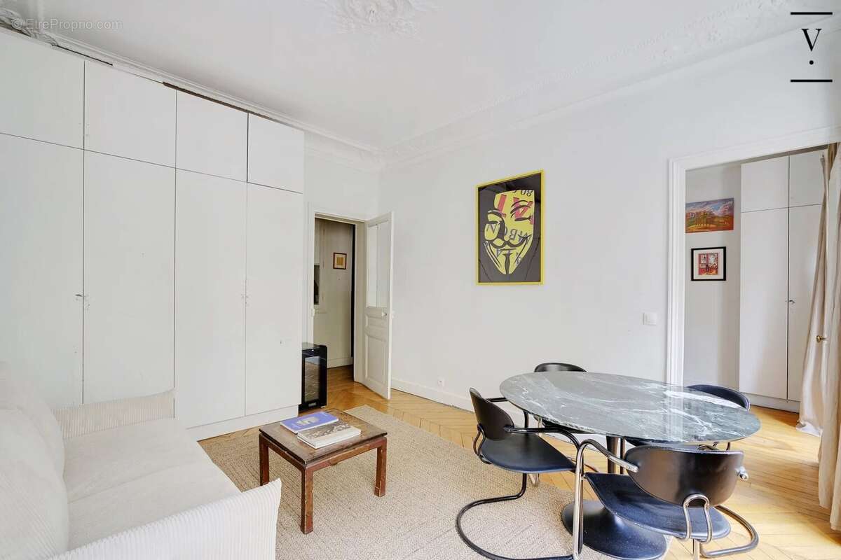 Appartement à PARIS-4E