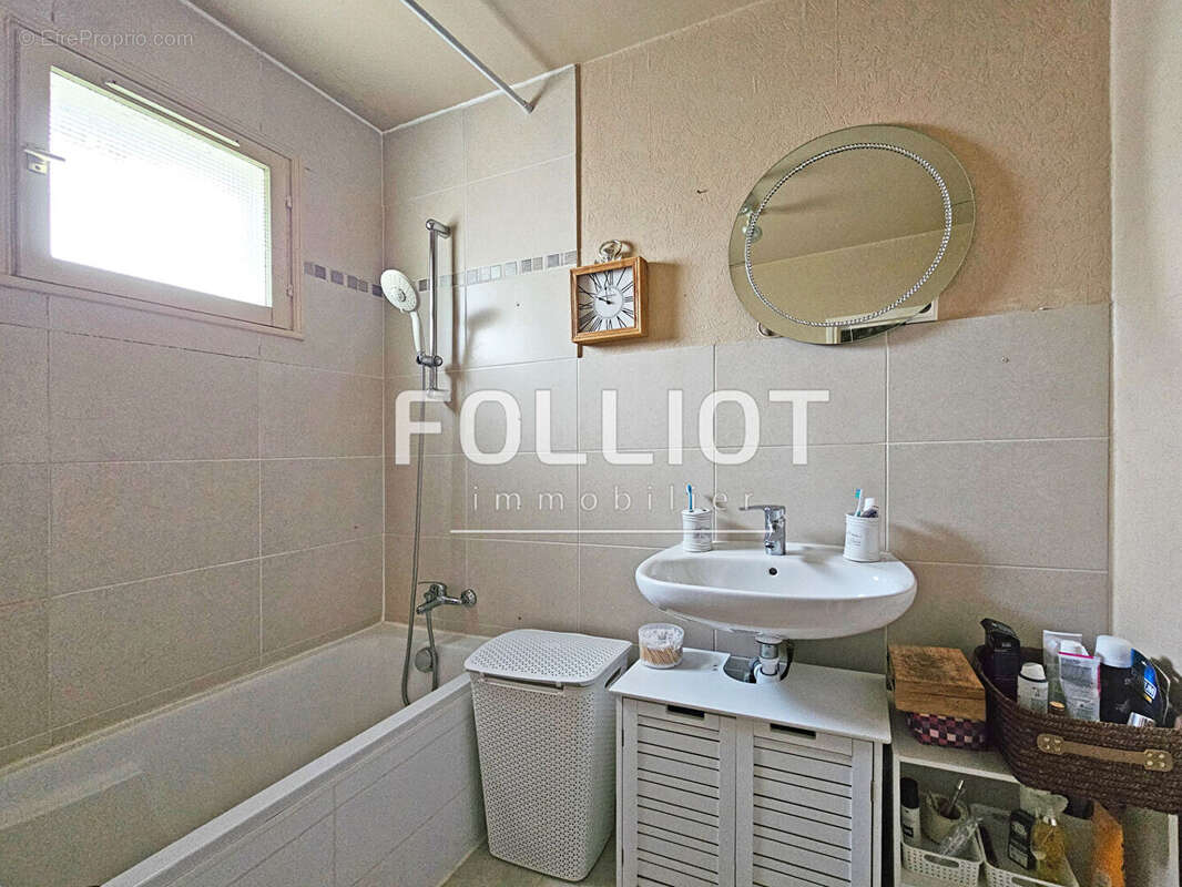 Maison à DOUVRES-LA-DELIVRANDE