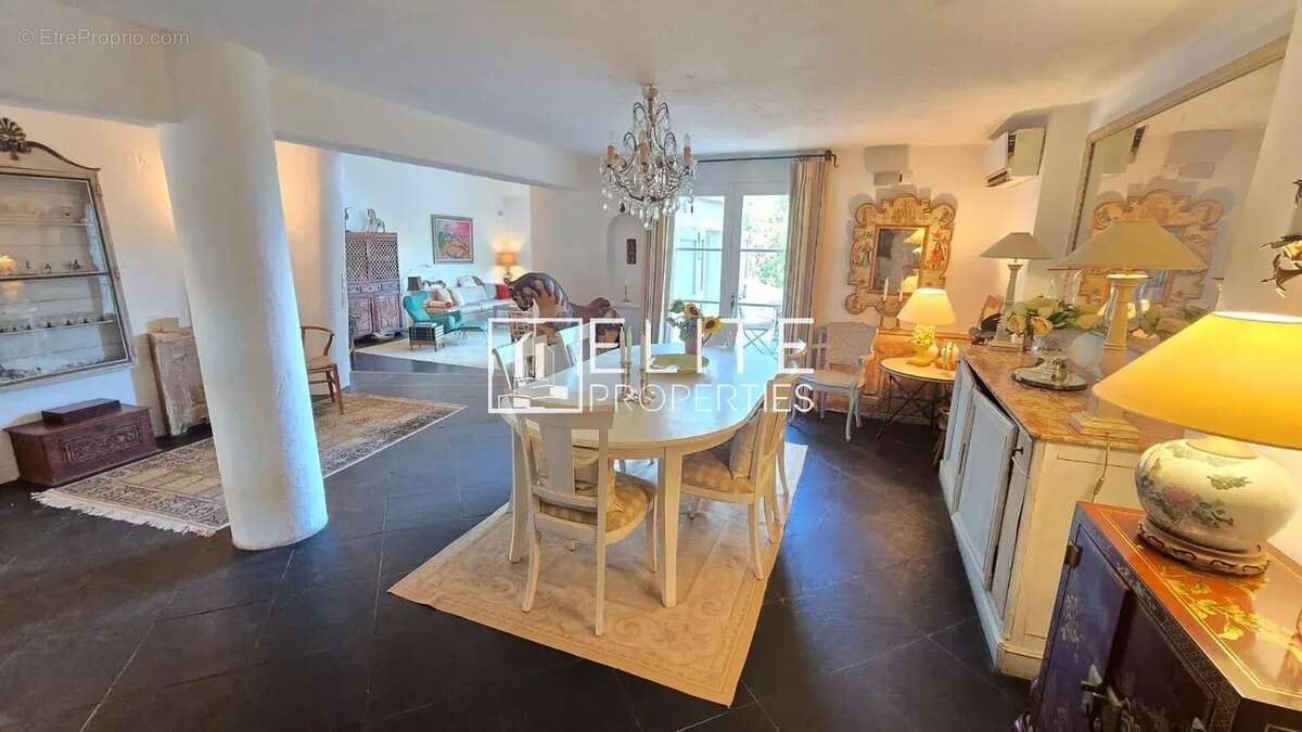 Maison 5 pièces de 193 m² - mouans-sartoux castellaras - photo 5