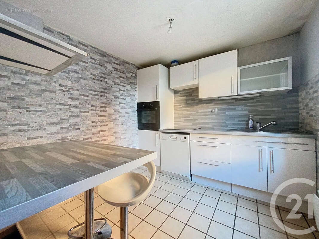 Maison 59 m² à Troyes  - photo 4