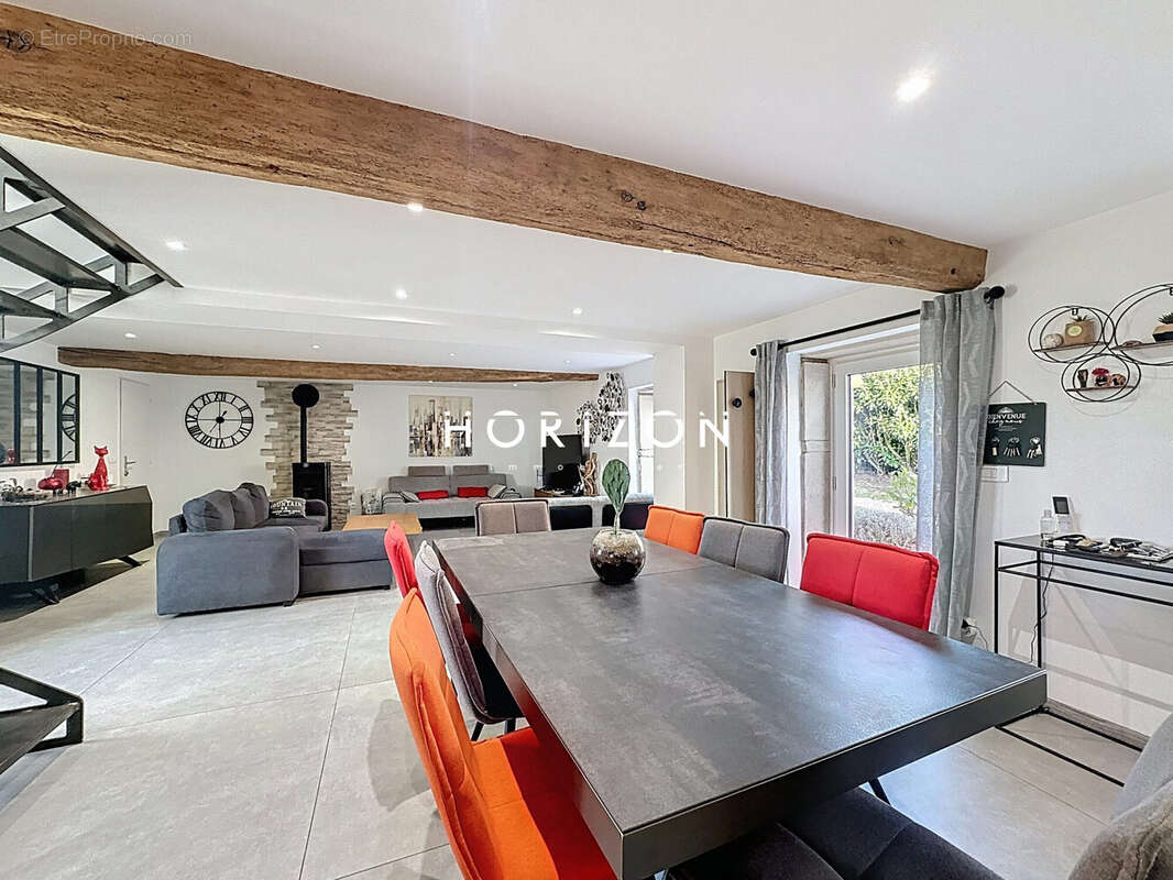 Maison à SAINT-DIDIER-SUR-CHALARONNE