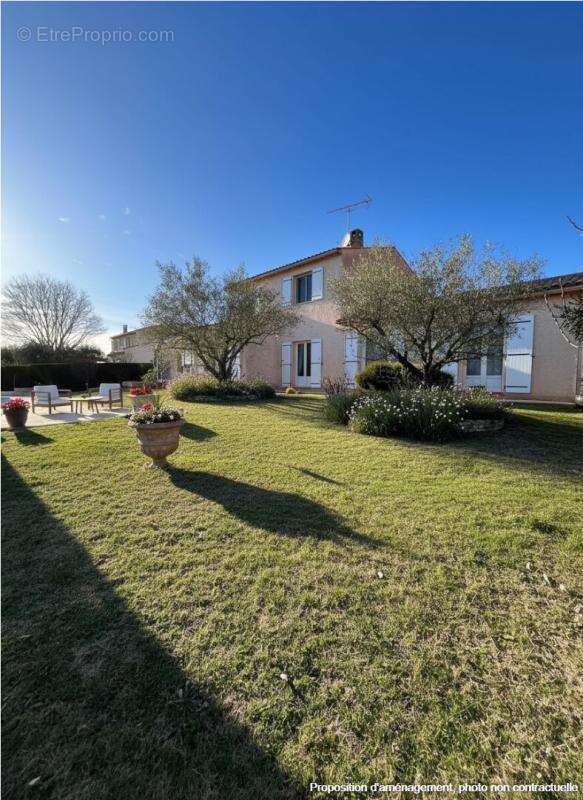Maison à PIERREVERT