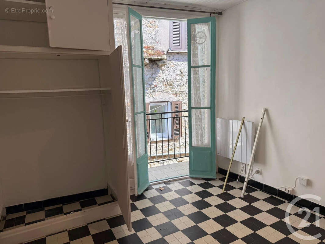 Appartement 48 m² à Castellar  - photo 4