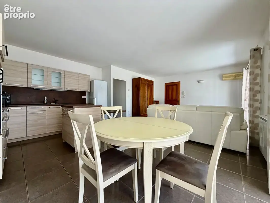 Appartement Bagnols Sur Ceze - 3 pièces - 73 m² - photo 4