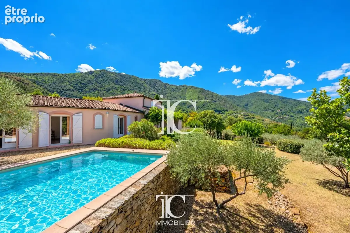 Les vans - villa de plain pied 146m²,secteur calme et verdoyant, 5825m² de terrain, piscine. - photo 7
