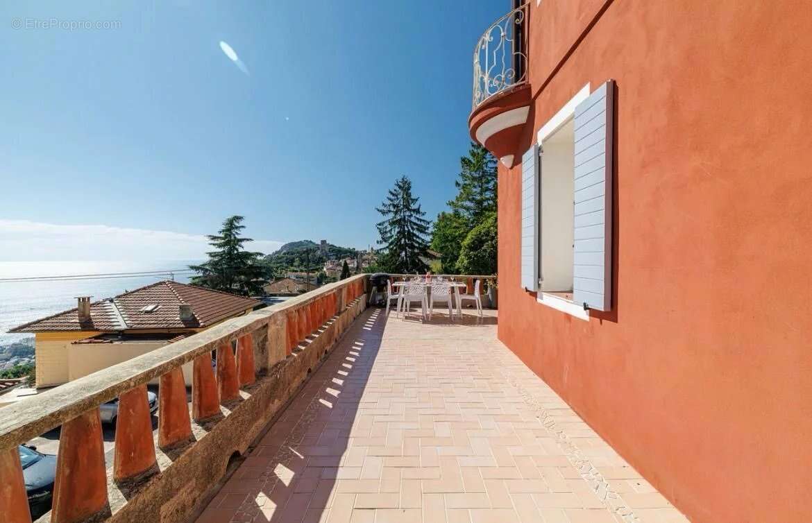 Maison à LA TURBIE