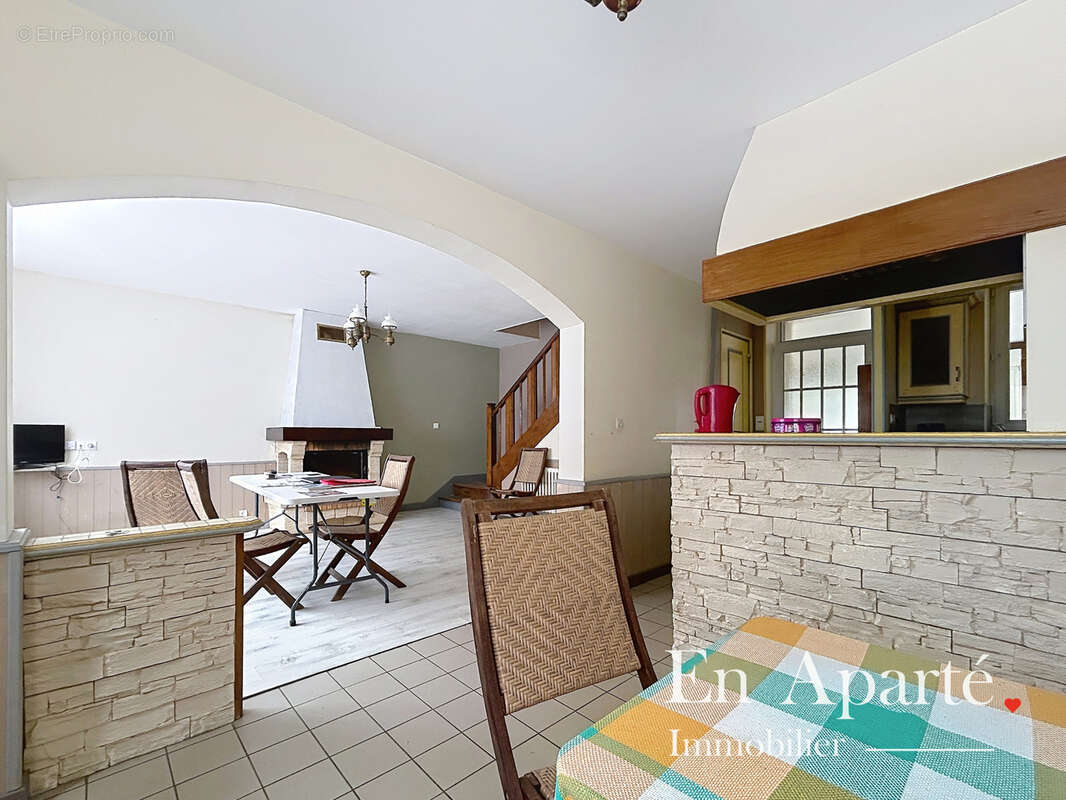 Maison à SOURDEVAL