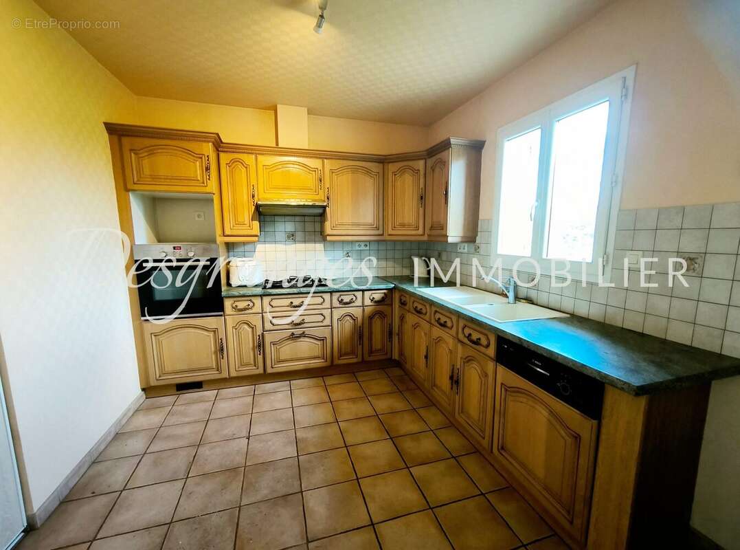 Maison à SAINT-MESMIN