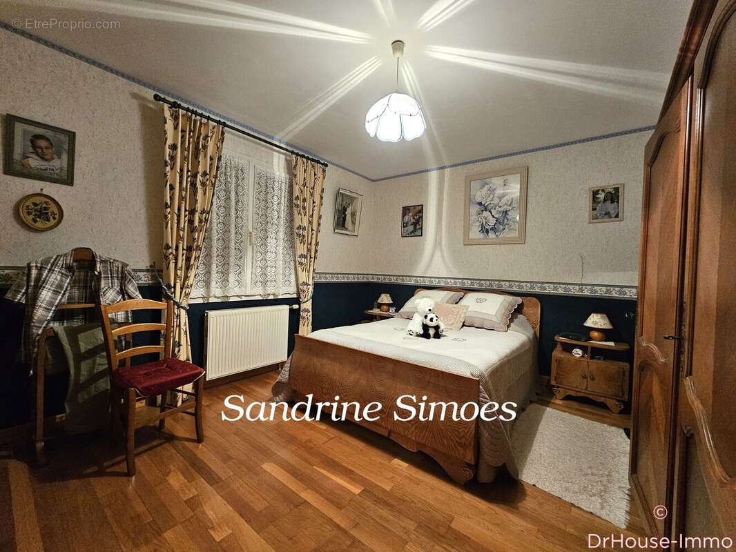 Maison à MONTMORILLON