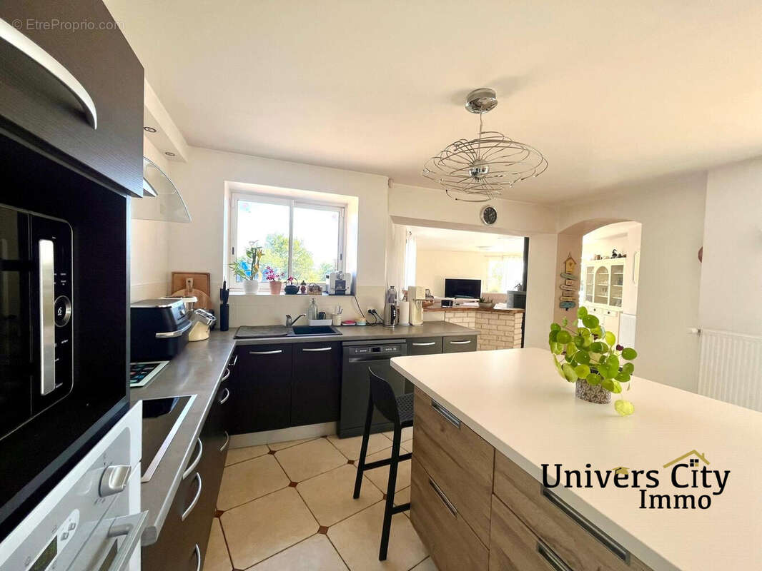 Maison à CHAMPTOCE-SUR-LOIRE