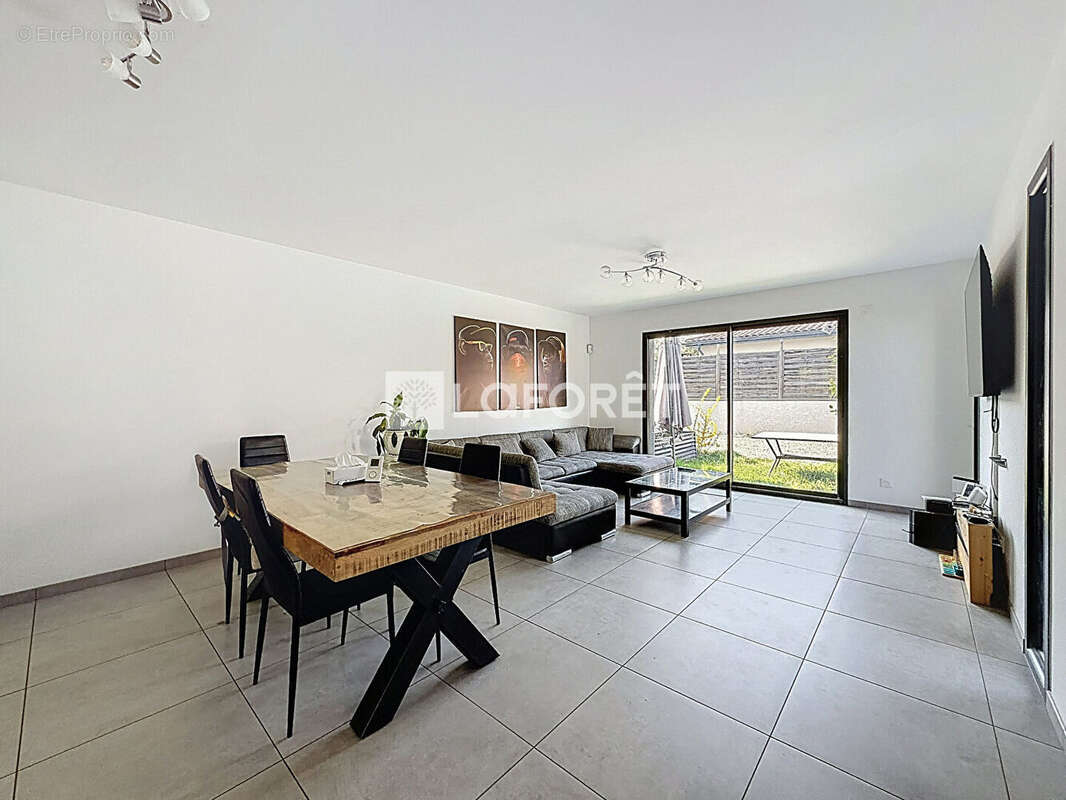 Maison à VILLEFRANCHE-SUR-SAONE