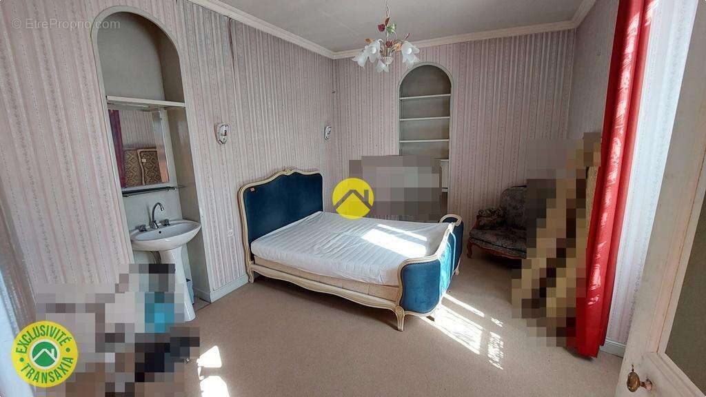 Maison à ANCY-LE-FRANC