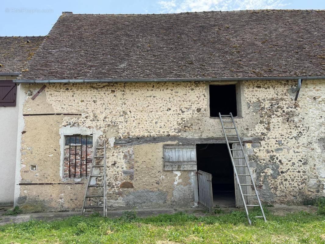 Maison à SAINT-LUBIN-DE-LA-HAYE