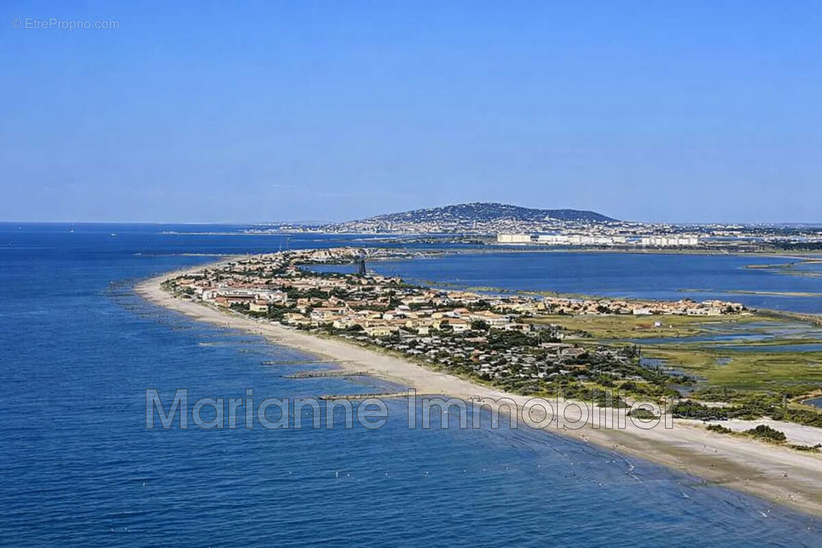 Appartement à VIC-LA-GARDIOLE