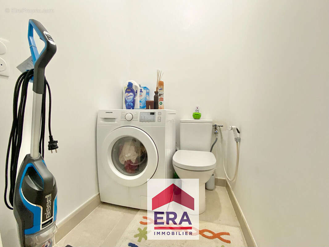 Appartement à SARTROUVILLE