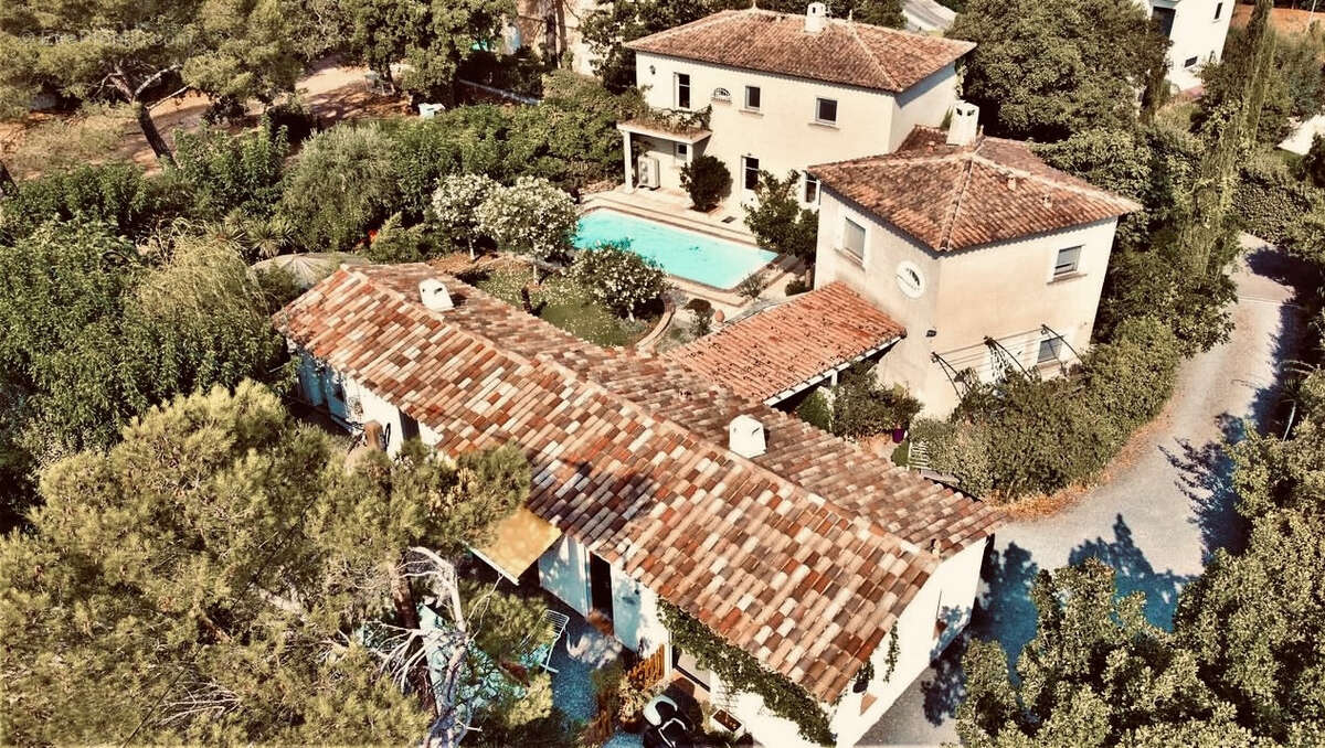 Maison à SAINT-RAPHAEL