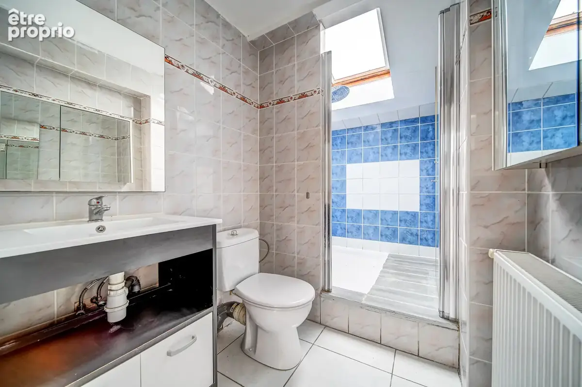 Maison type F7 avec jardin et dépendance. - photo 13