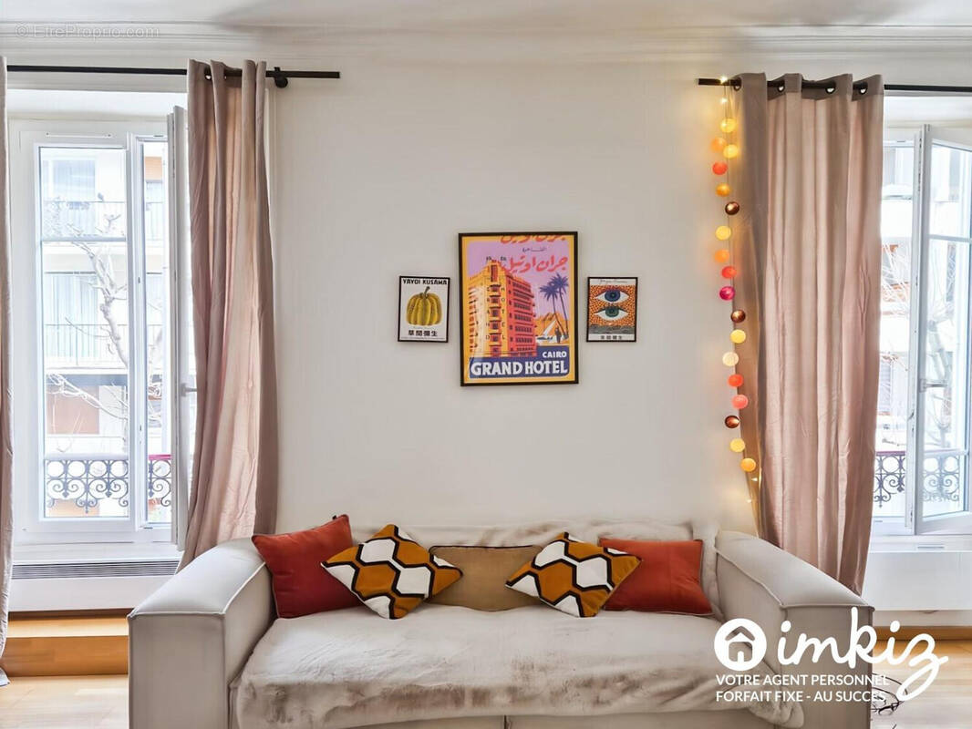 Appartement à PARIS-16E