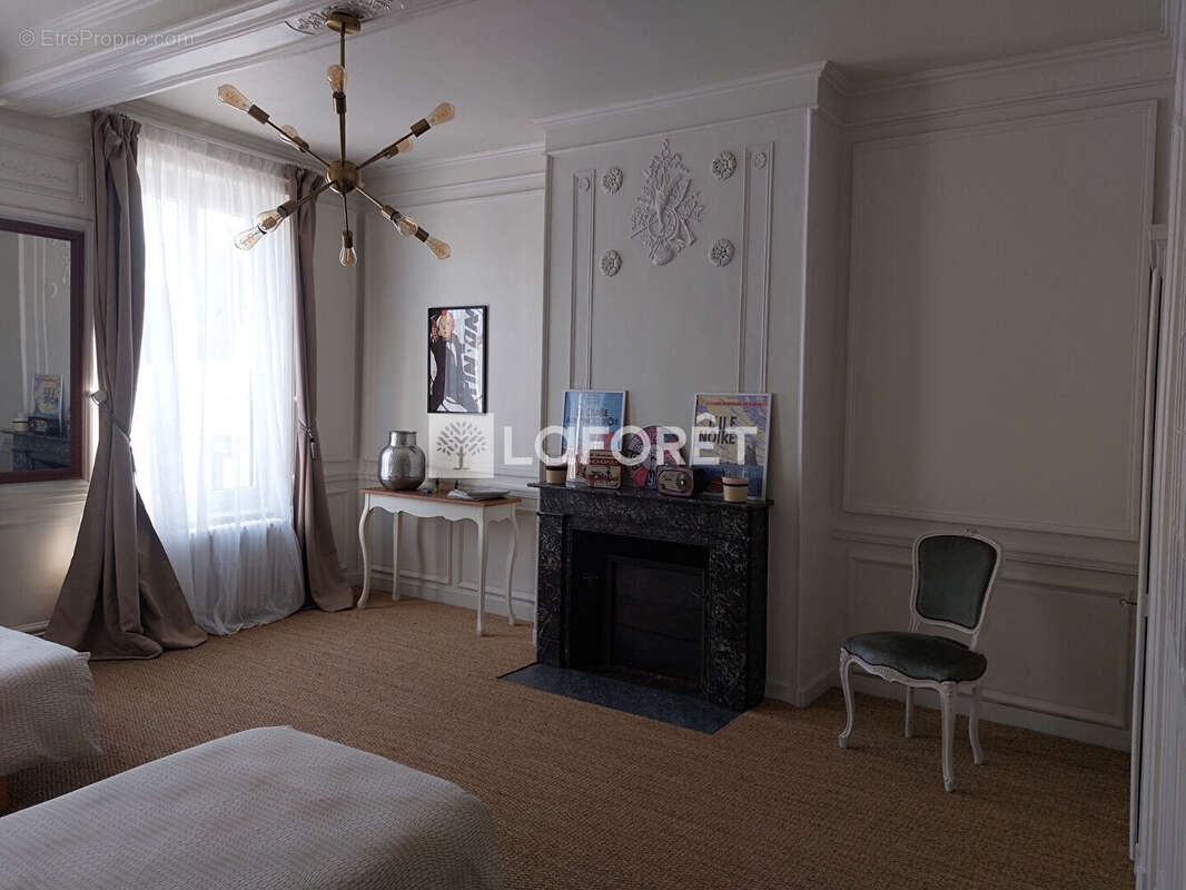 Maison à AUXI-LE-CHATEAU