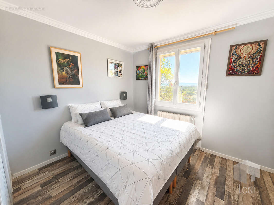 Le Teil   Sur les hauteurs, maison 165 m2 vue panoramique - photo 9
