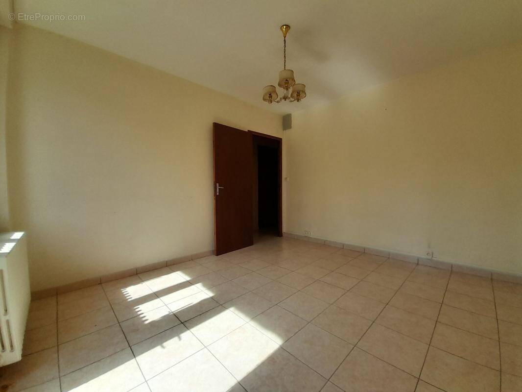 Appartement à CARMAUX