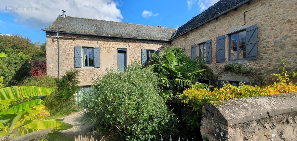 Maison à LA BASTIDE-L'EVEQUE