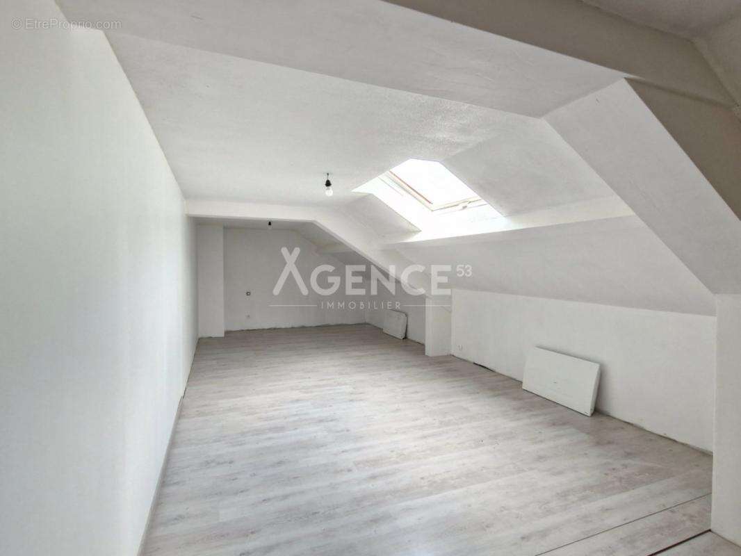 Maison à CLETY