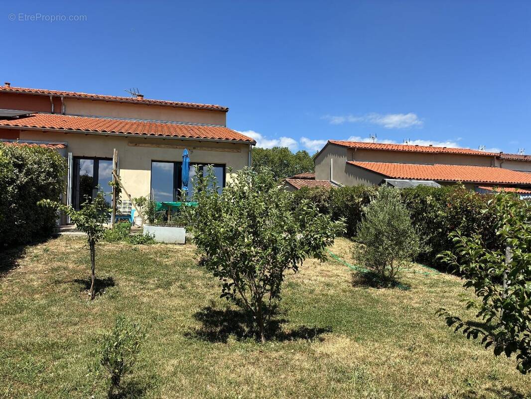 Maison à BAZIEGE